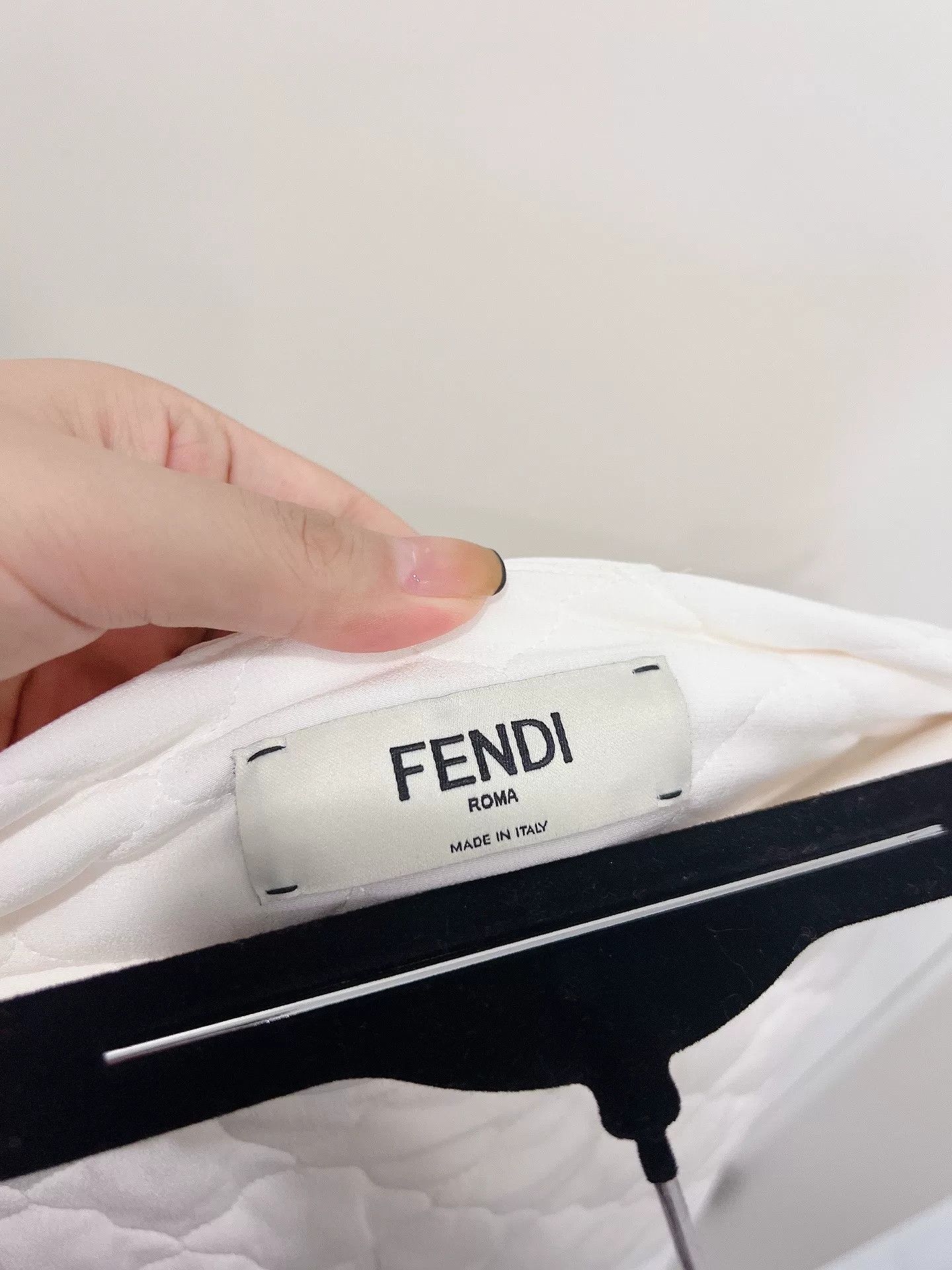 Fendi FENDI Quilted Silk Mini Skirt Size US 38 / EU 54 - 6 Thumbnail