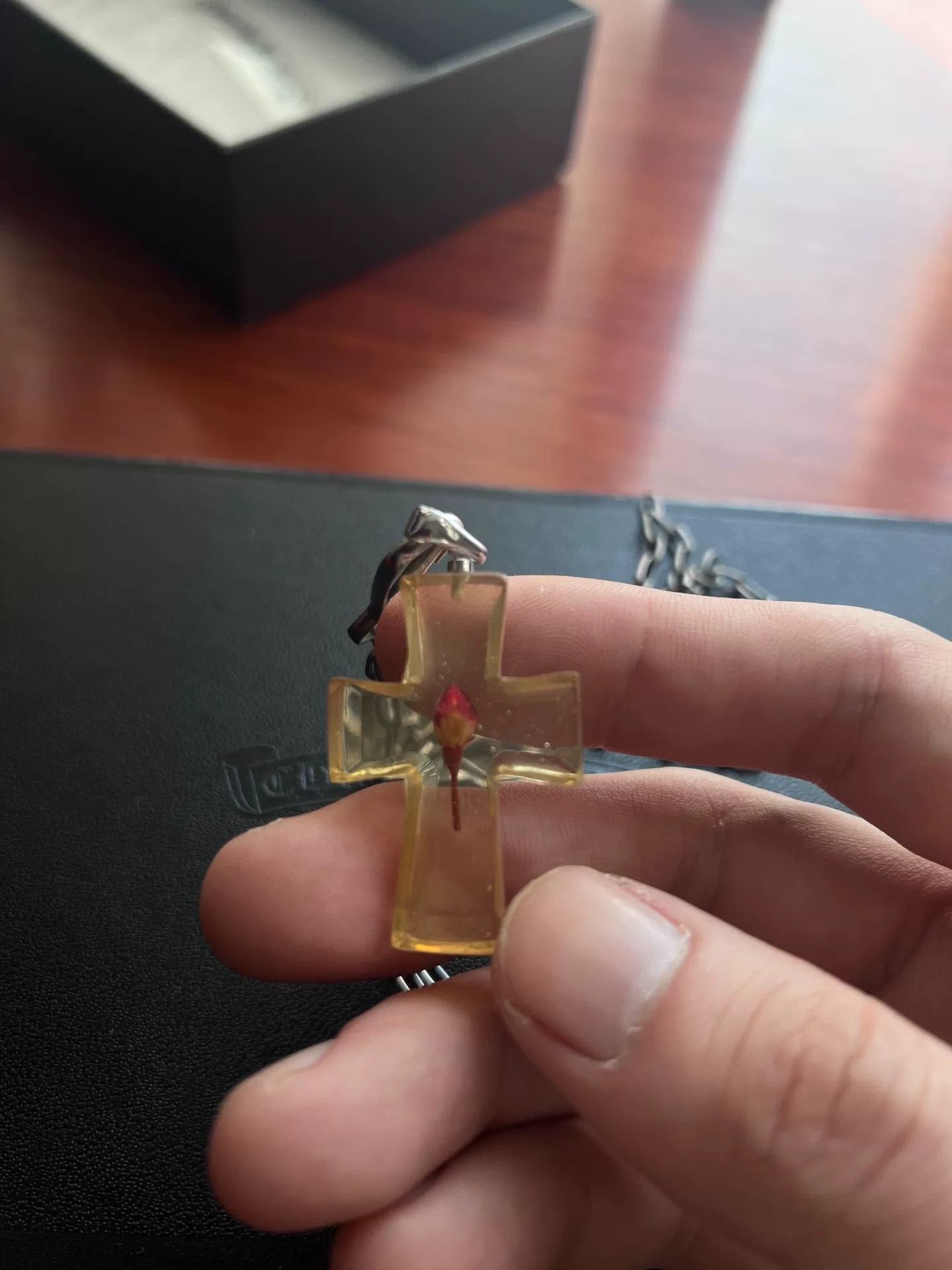 Undercover Undercover Amber Cross Necklace Size ONE SIZE - 3 Thumbnail