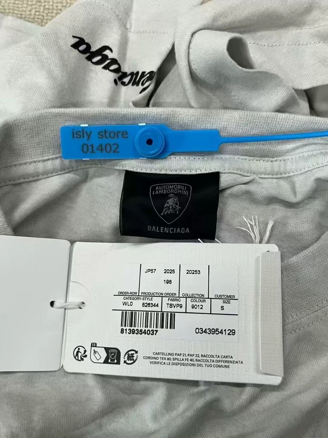 Balenciaga Balenciaga x Lamborghini Vintage White Tee Size US S / EU 44-46 / 1 - 5 Thumbnail