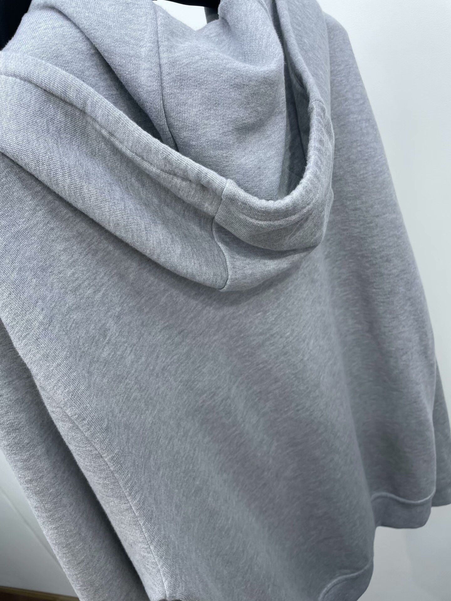 Hermes hermes gray hooded sweatshirt with pattern Size US S / EU 44-46 / 1 - 4 Thumbnail