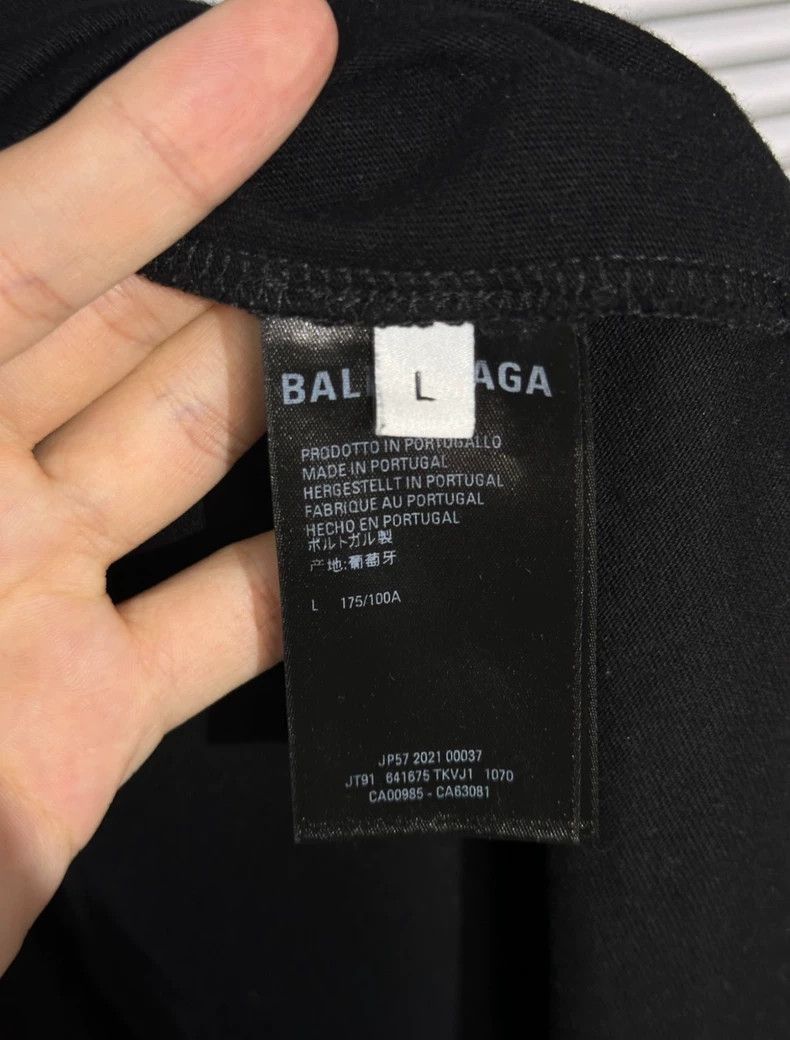 Balenciaga Balenciaga Coke Embroidery Logo Short Sleeve T-shirt Size US L / EU 52-54 / 3 - 3 Thumbnail