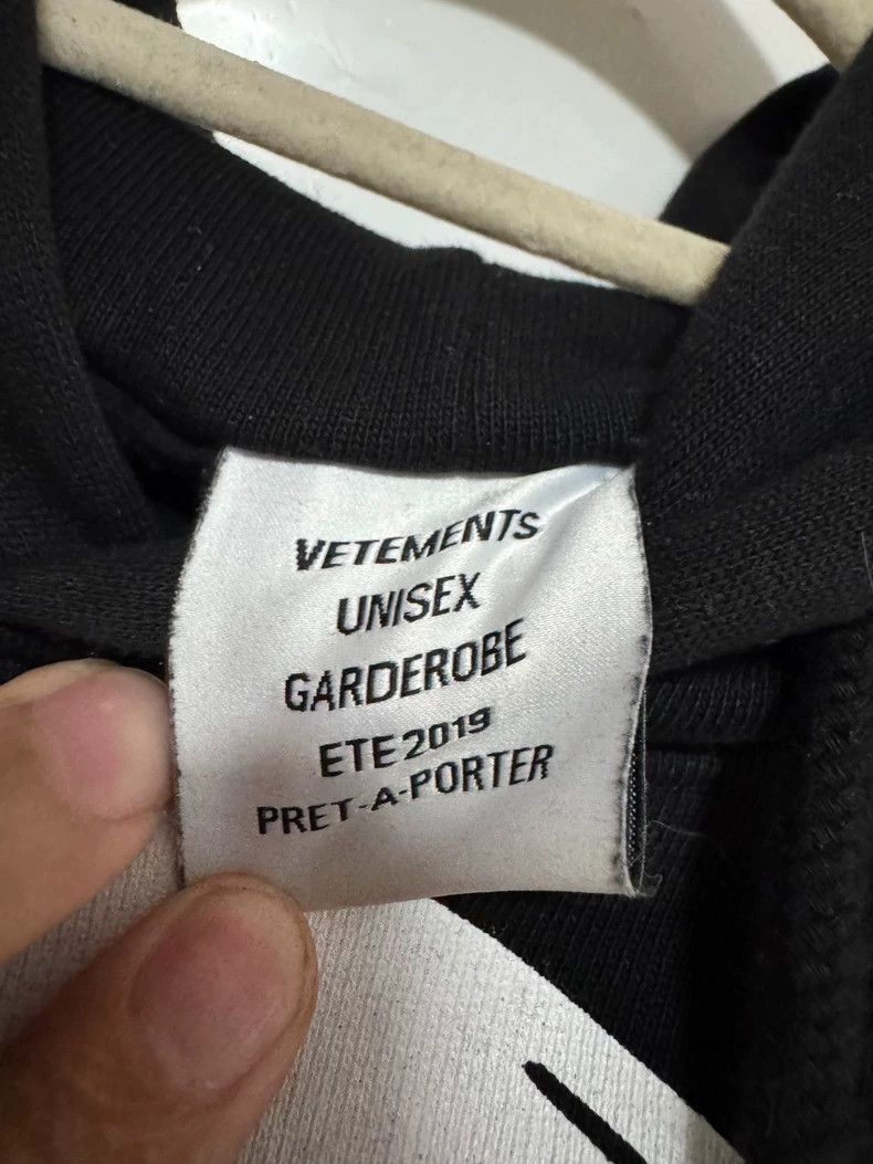 Vetements Vetements 19ss Skeleton Hoodie Size US S / EU 44-46 / 1 - 4 Thumbnail