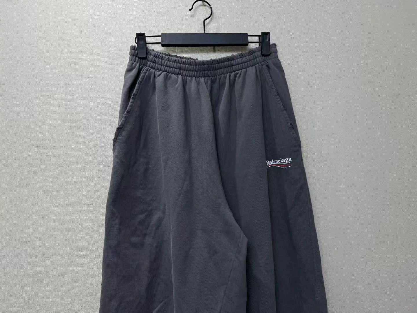 Balenciaga Balenciaga Black Gray Crackle Coke Pants Size US 36 / EU 52 - 2 Thumbnail