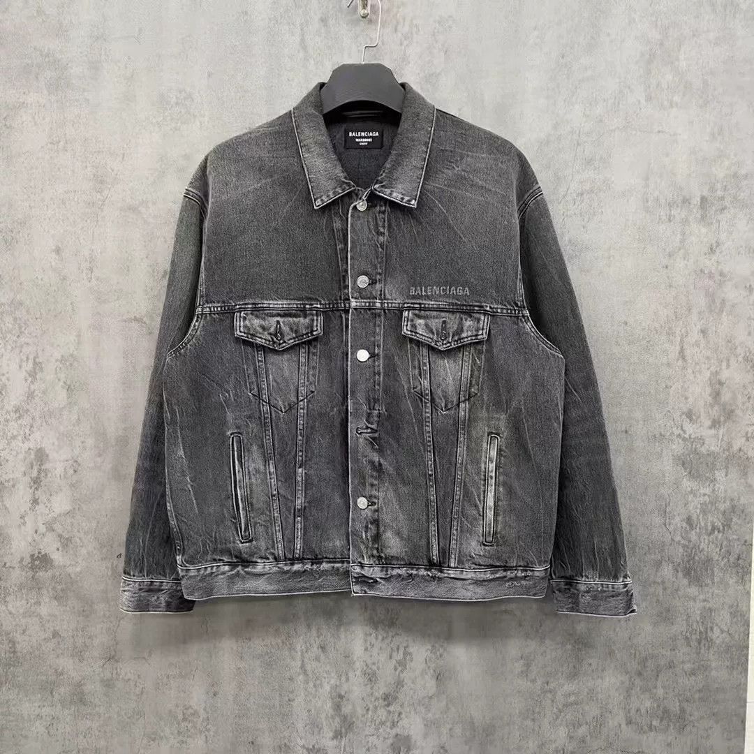 Balenciaga Balenciaga Ghost Face Logo Denim Jacket Size US XS / EU 42 / 0 - 2 Thumbnail