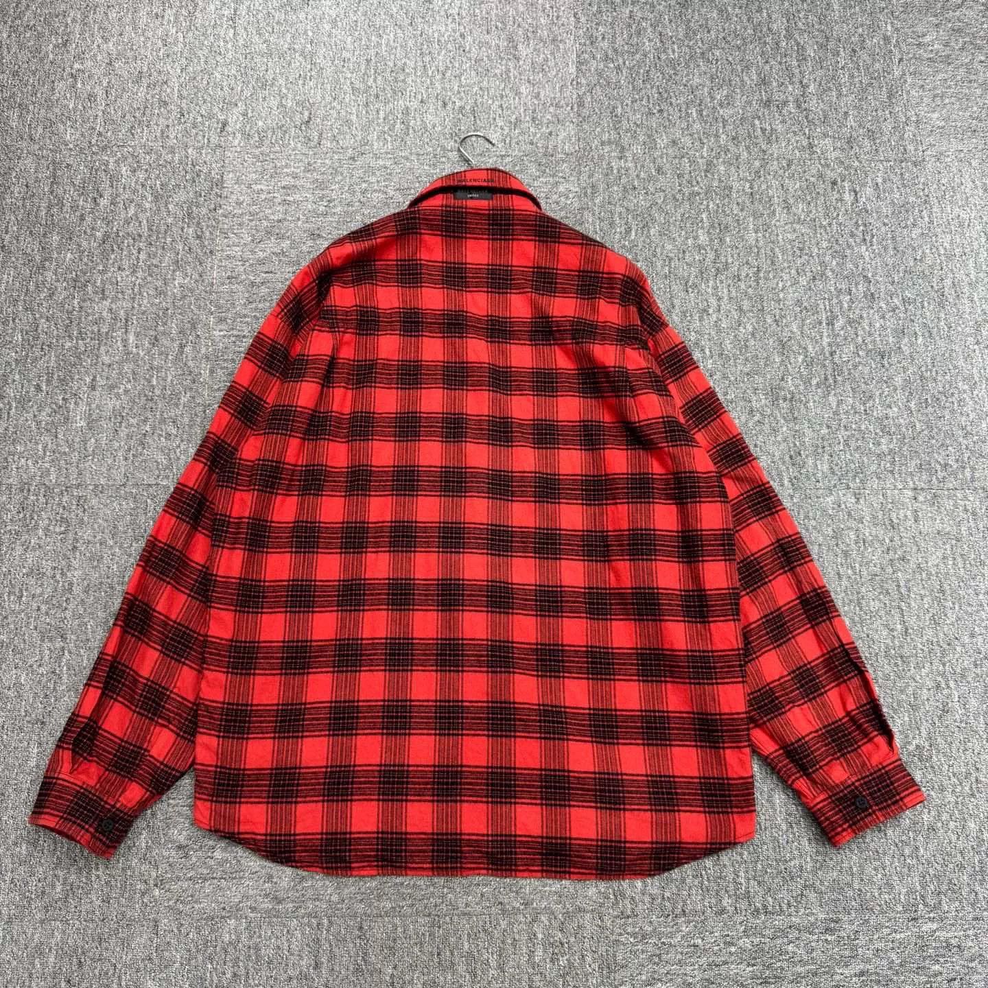 Balenciaga Balenciaga Check Reversible Shirt Size US S / EU 44-46 / 1 - 7 Thumbnail