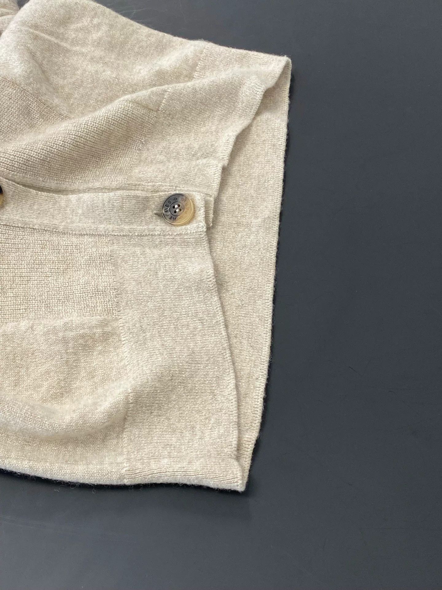 Hermes HERMES Solid V-Neck Knit Cardigan Size US S / EU 44-46 / 1 - 6 Thumbnail