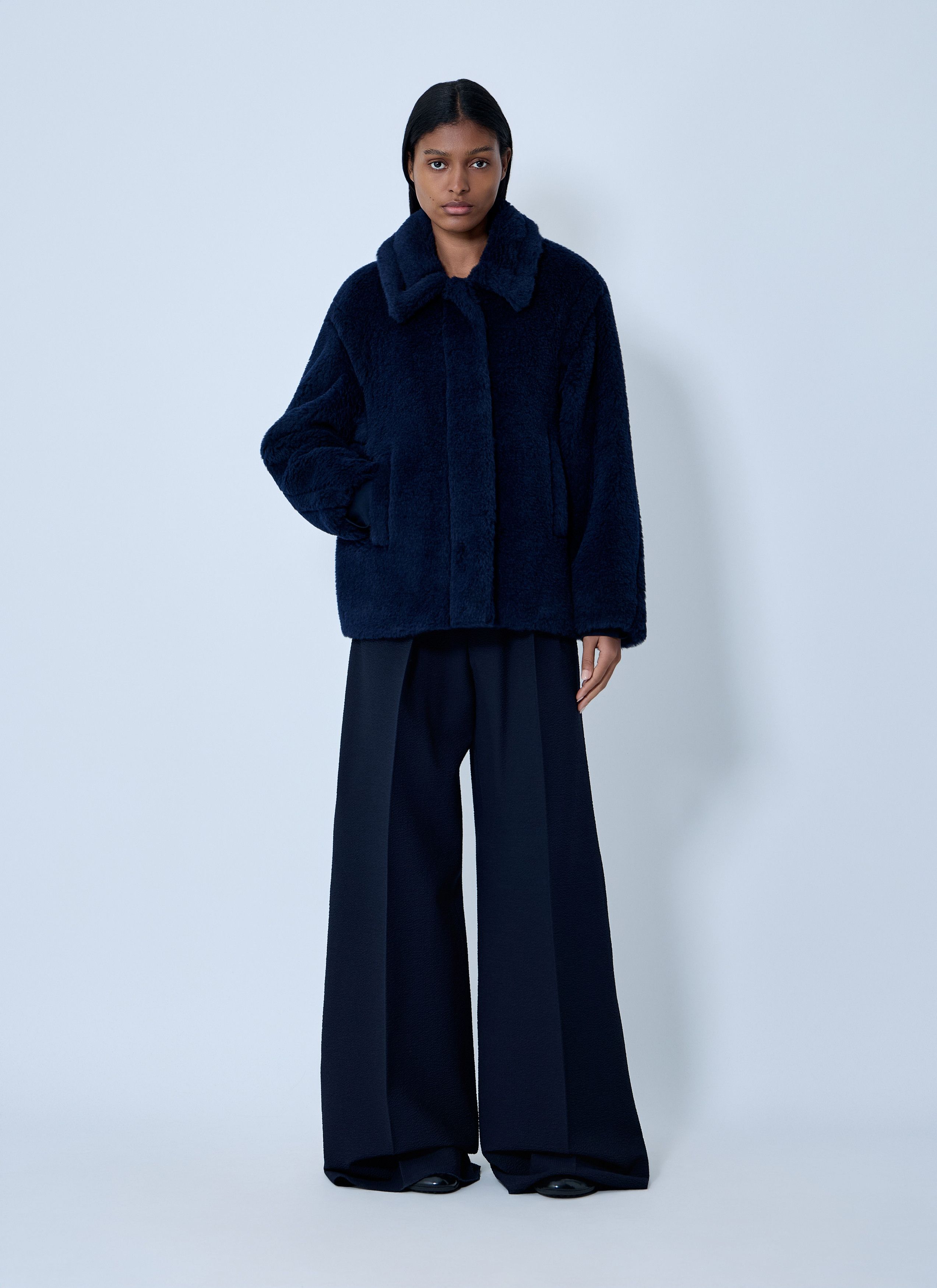 Max Mara Wool-And-Silk-Blend Coat Size M / US 6-8 / IT 42-44 - 2 Thumbnail