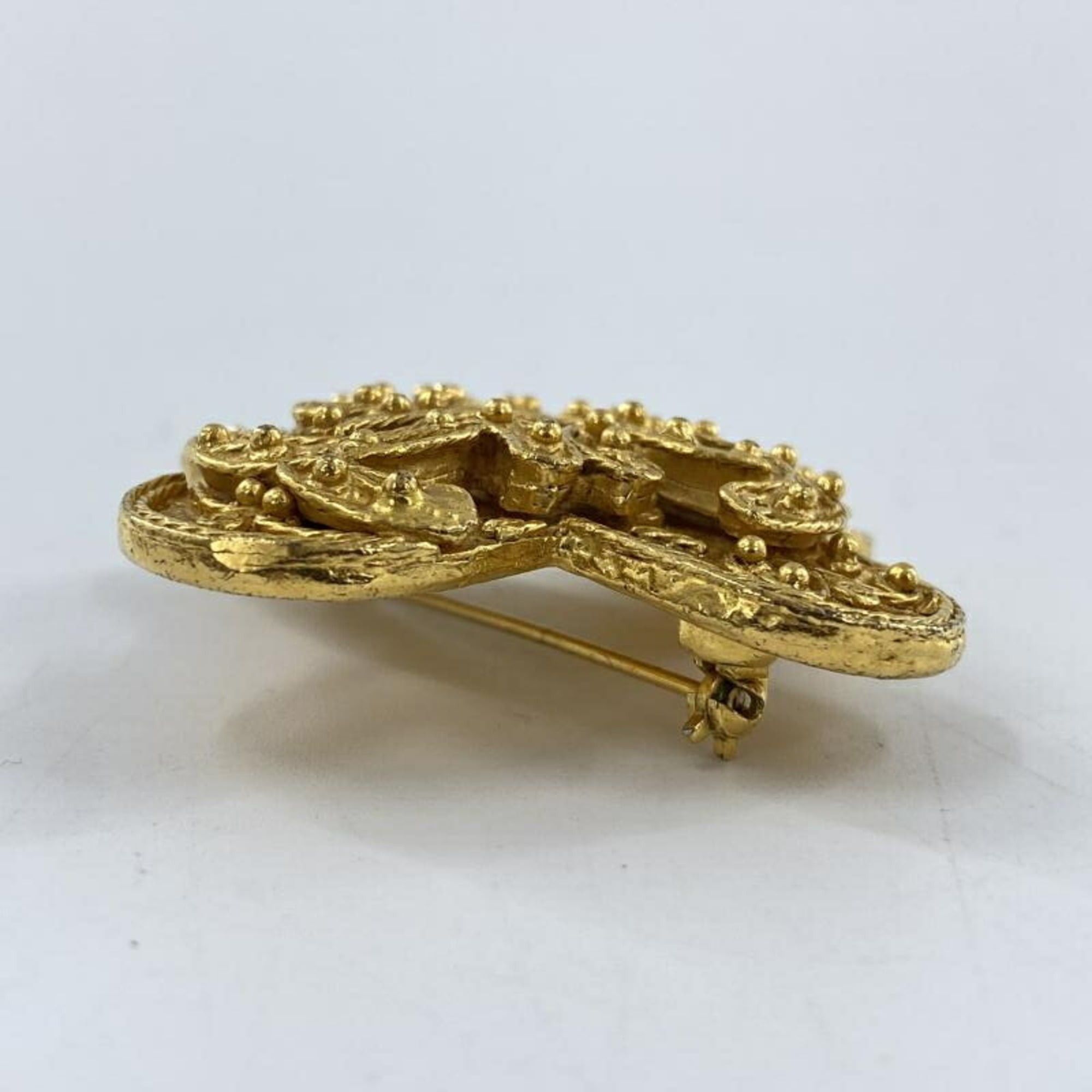 Chanel CHANEL Triple Coco Mark Brooch, Gold Size ONE SIZE - 7 Thumbnail