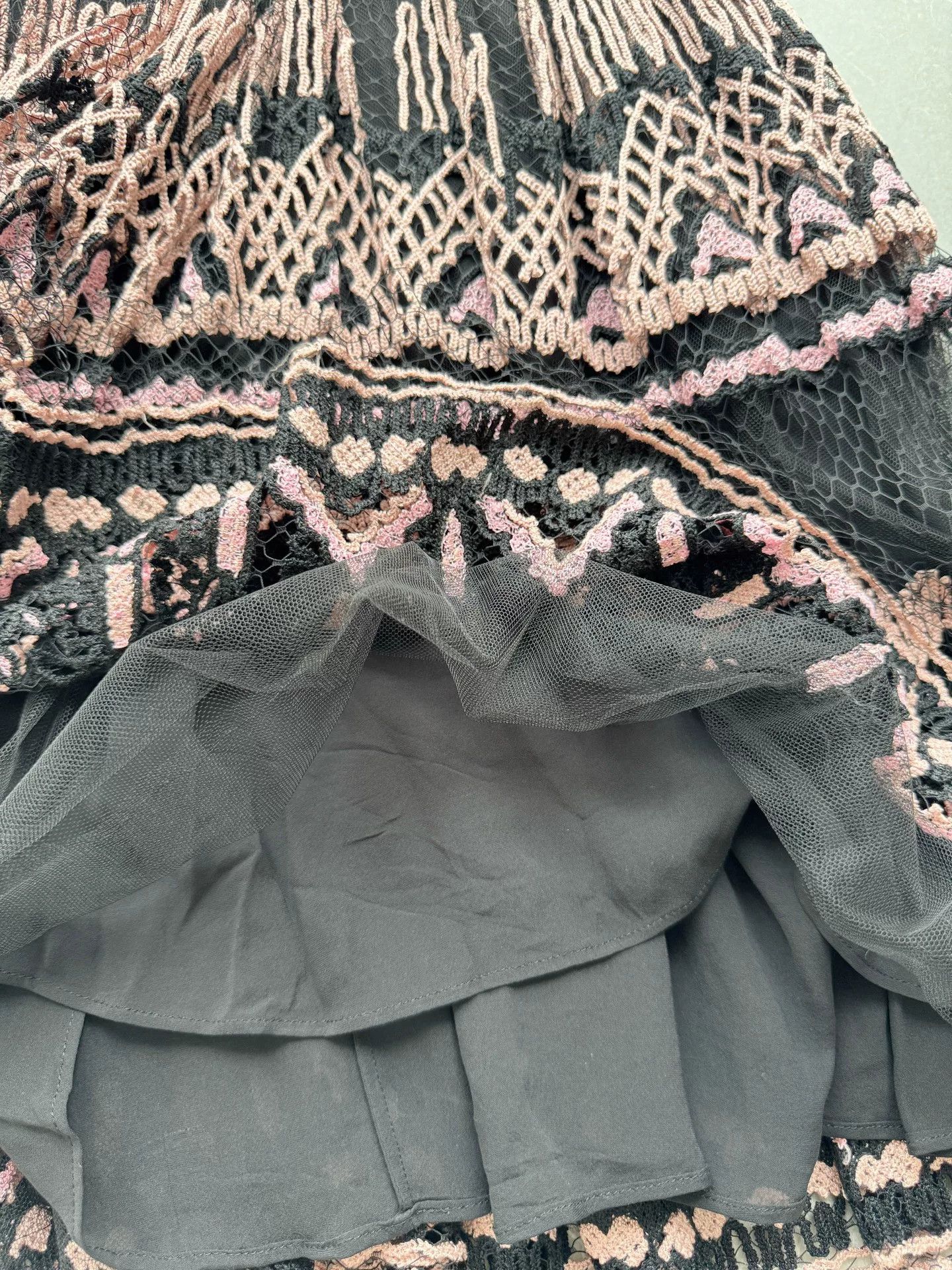 Valentino black lace dress by Valentino with pink details Size US 38 / EU 54 - 5 Thumbnail