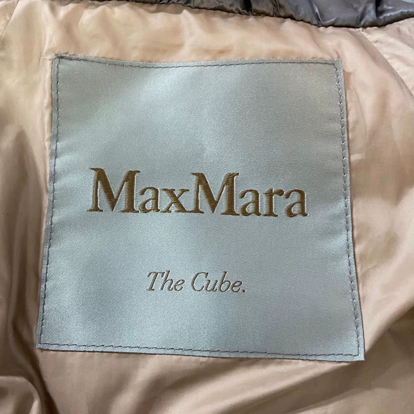 Max Mara maxmara black hooded down coat size 36 Size US S / EU 44-46 / 1 - 4 Thumbnail