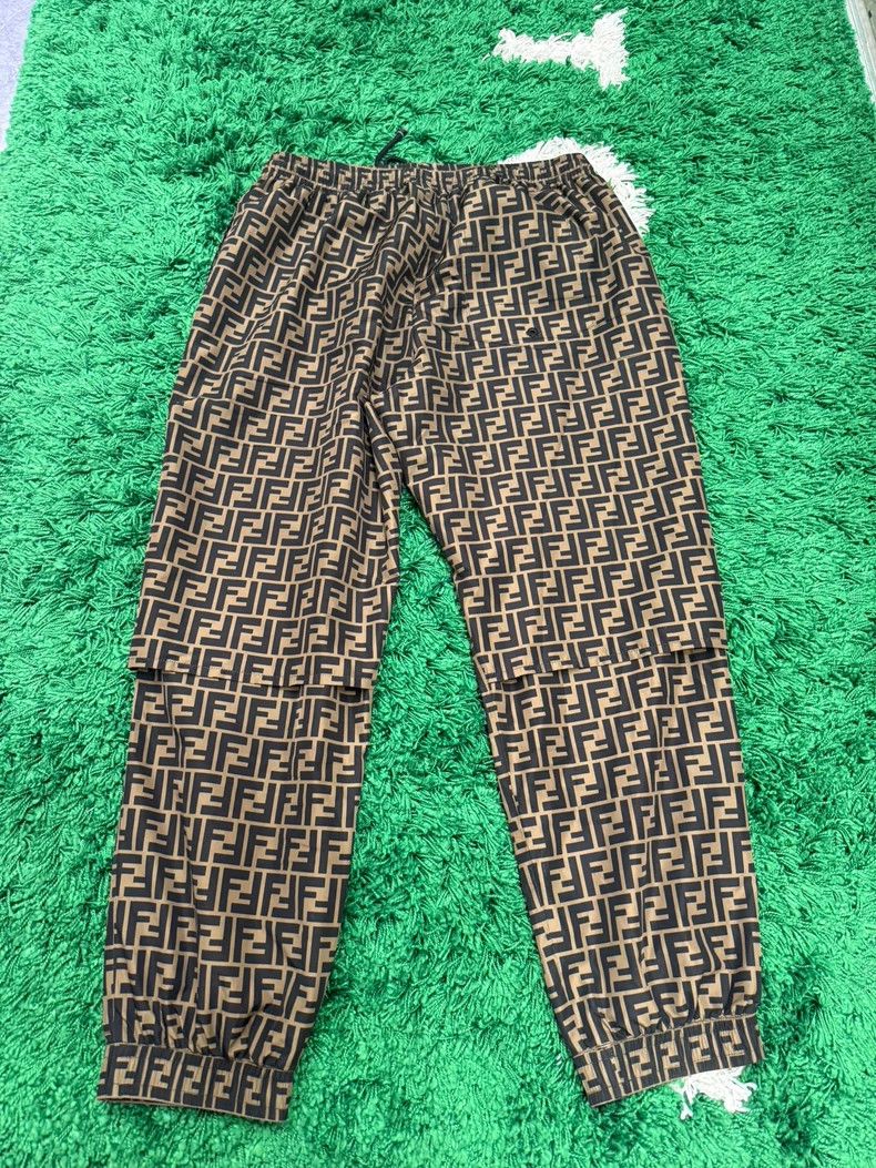 Fendi Fendi All-over Print Sweatpants Size US 40 / EU 56 - 3 Thumbnail