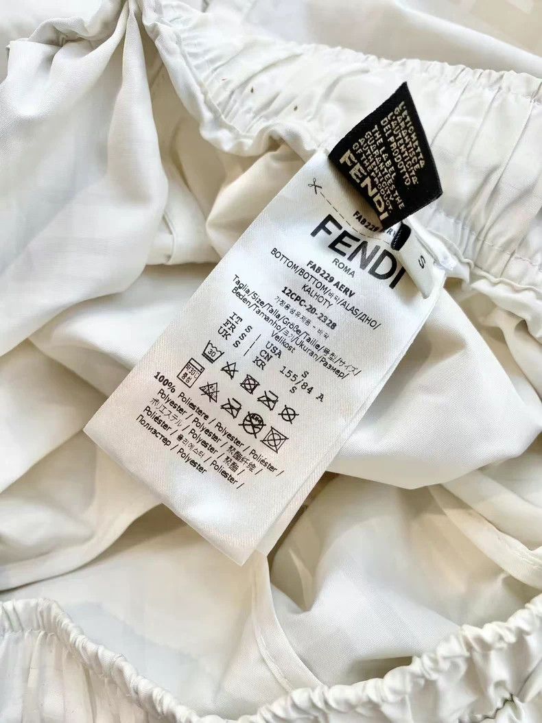 Fendi Fendi Beige Monogram Print Shorts Size US 26 / EU 42 - 5 Thumbnail
