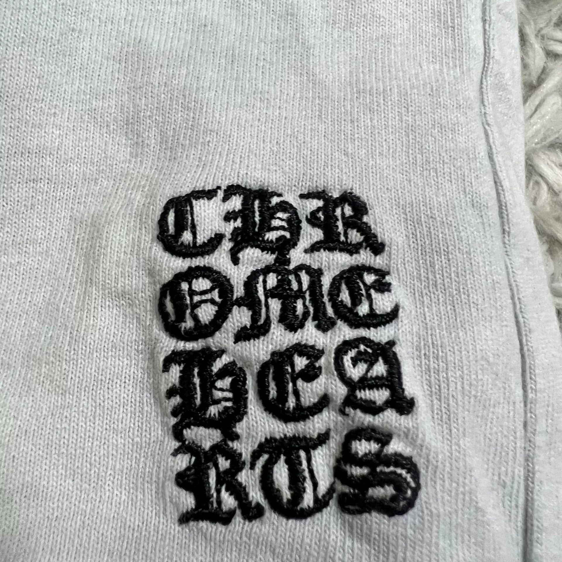 Chrome Hearts Chrome Hearts White Embroidered Crop Top Size US M / EU 48-50 / 2 - 3 Thumbnail