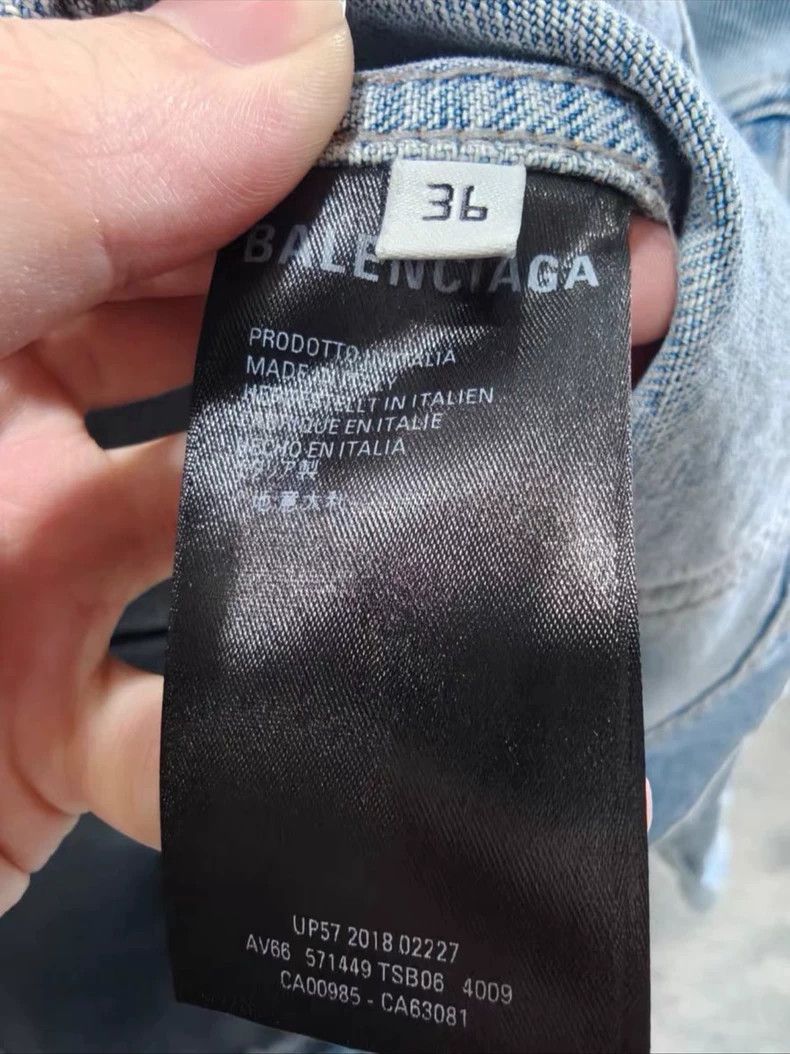 Balenciaga Balenciaga Crystal Logo Denim Jacket Size US XS / EU 42 / 0 - 5 Thumbnail