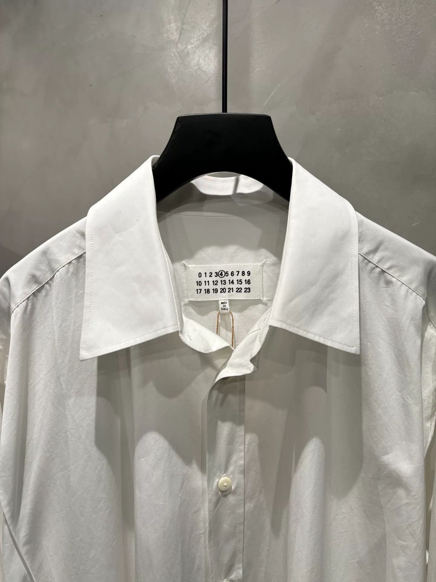 Maison Margiela Maison Margiela Long Sleeve White Shirt Size US M / EU 48-50 / 2 - 5 Thumbnail