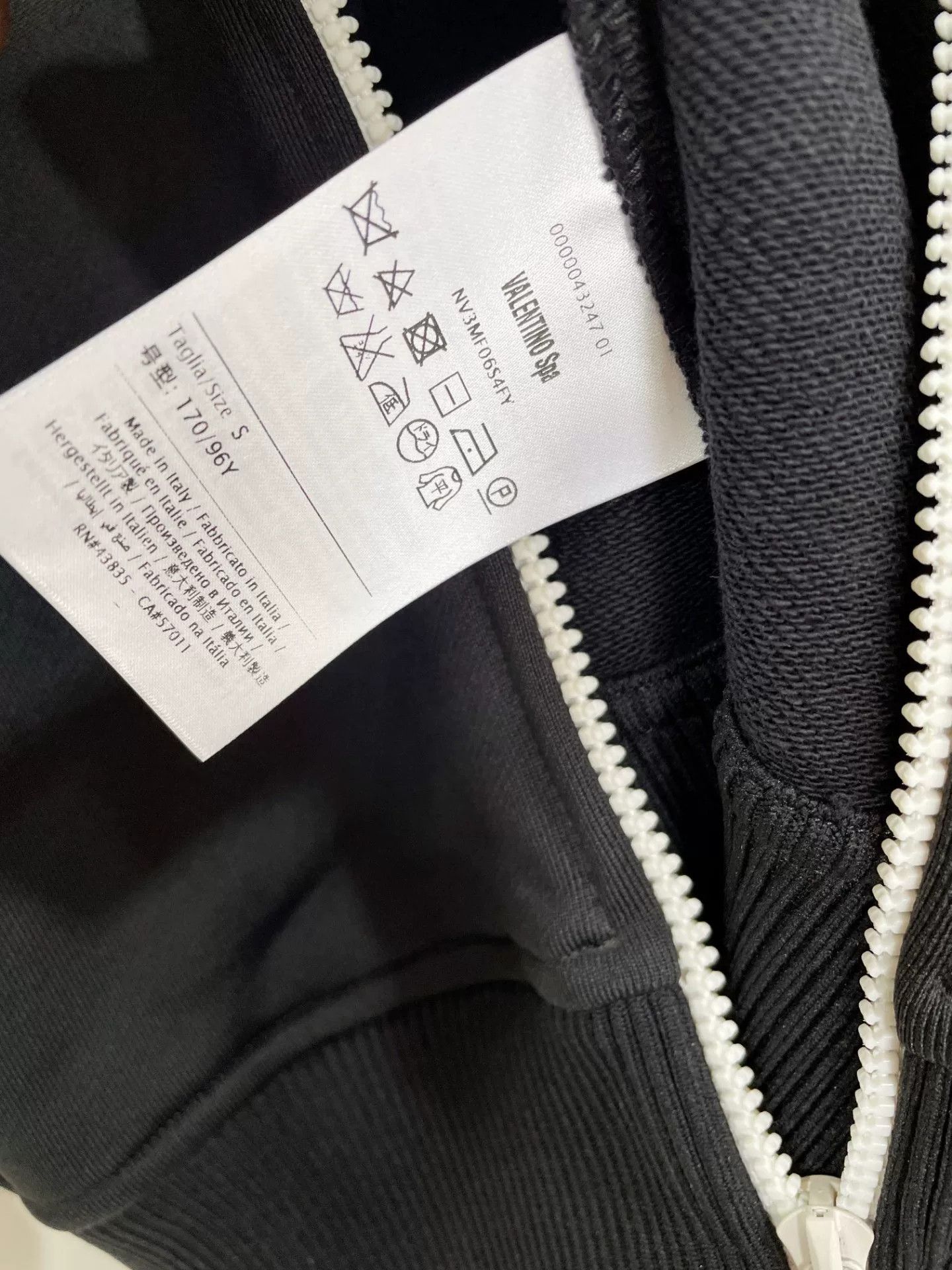 Valentino VALENTINO Hooded Zip Sweatshirt Size US S / EU 44-46 / 1 - 7 Thumbnail