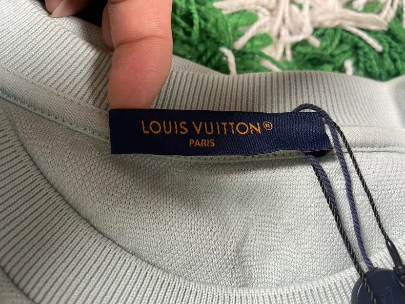 Louis Vuitton Louis Vuitton Green Monogram Short Sleeve Size US M / EU 48-50 / 2 - 5 Thumbnail