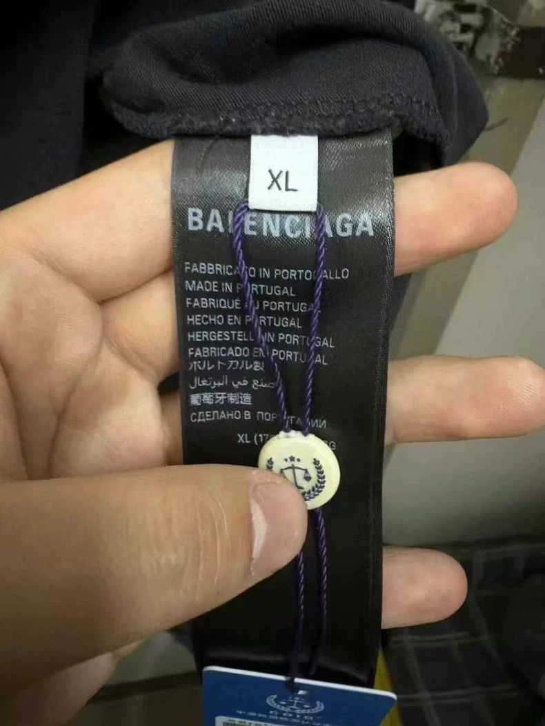 Balenciaga Balenciaga Statue of Liberty T-shirt Size US XL / EU 56 / 4 - 4 Thumbnail
