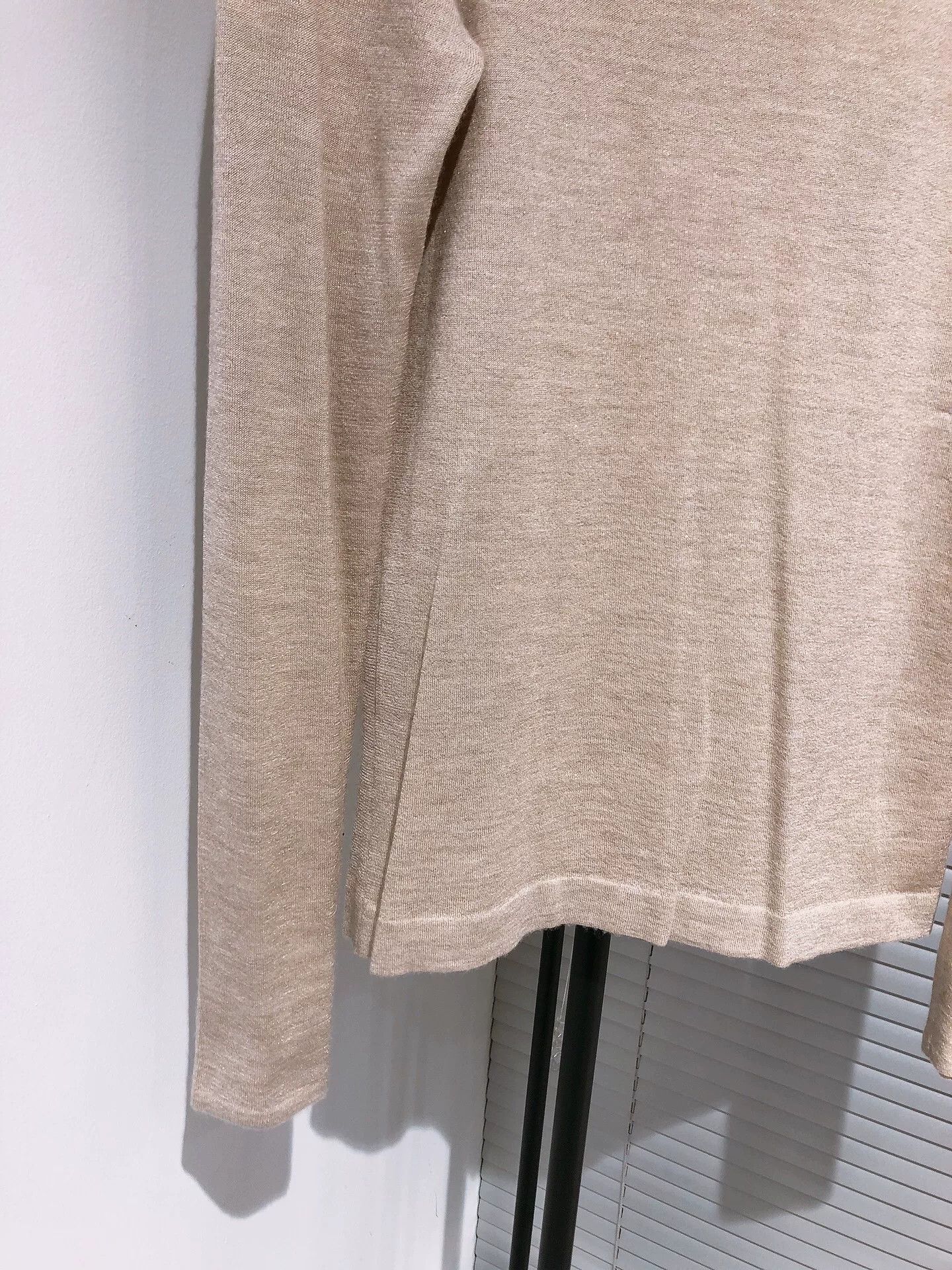 Brunello Cucinelli Brunello Cucinelli Beige Velvet Sweater Size US XS / EU 42 / 0 - 3 Thumbnail