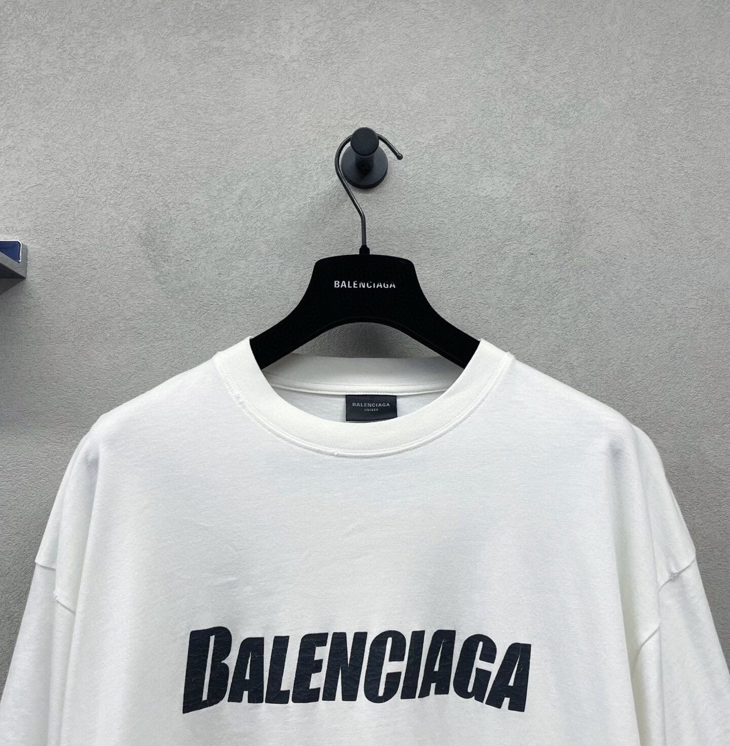 Balenciaga Balenciaga Logo Round Neck Short Sleeve Tee Size US S / EU 44-46 / 1 - 4 Thumbnail