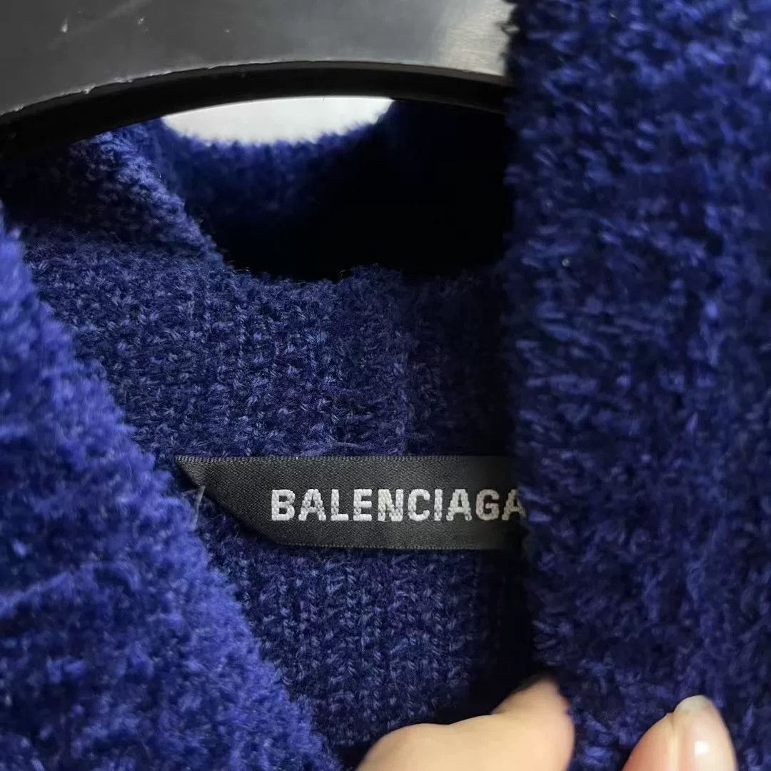 Balenciaga Balenciaga Blue Fleece Embroidered Hoodie Size US S / EU 44-46 / 1 - 4 Thumbnail
