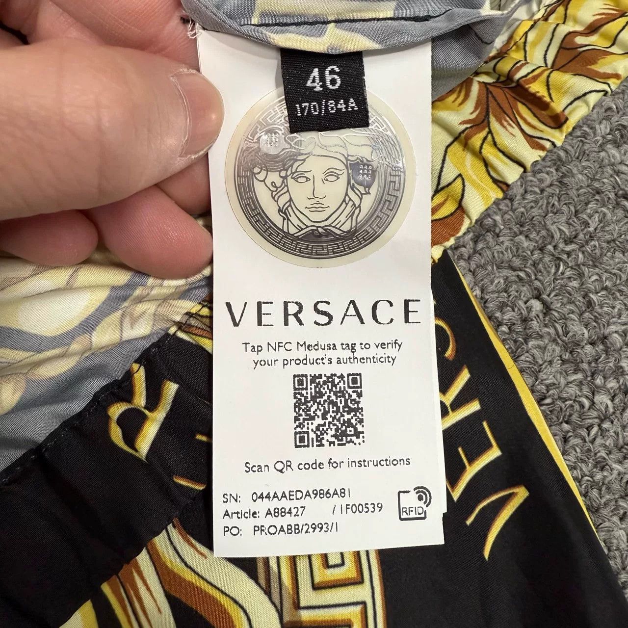 Versace Versace Medusa Print Nylon Jacket Size US S / EU 44-46 / 1 - 4 Thumbnail