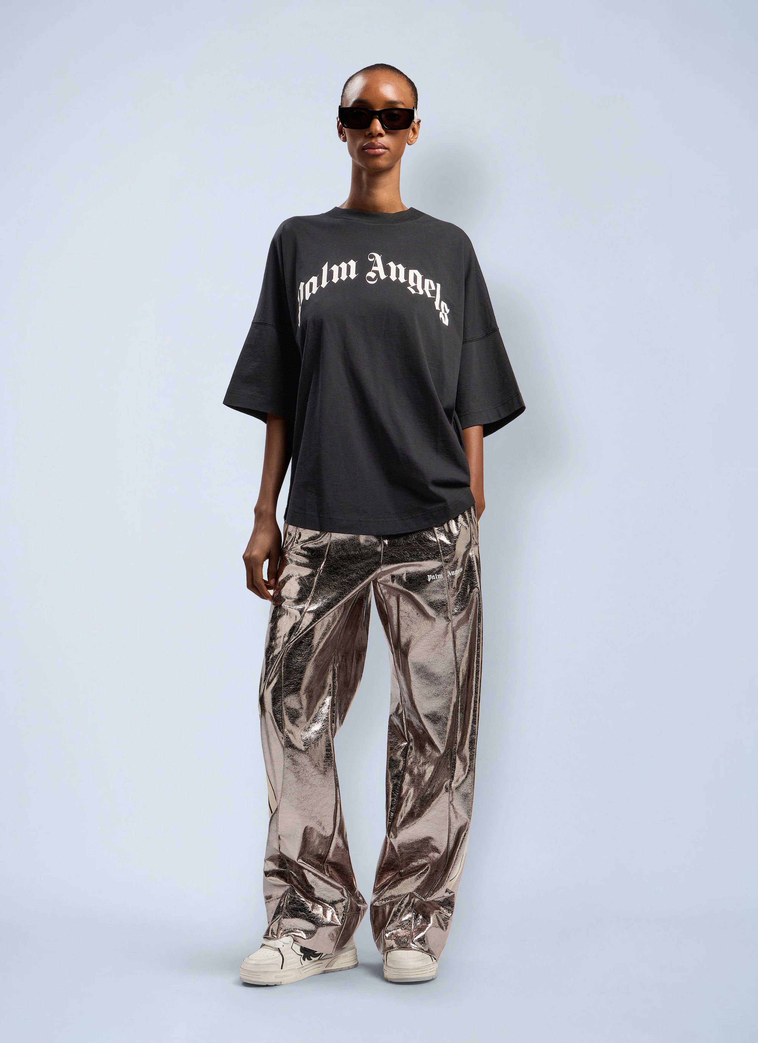 Palm Angels Curved Logo Over T-Shirt Size XS / US 0-2 / IT 36-38 - 2 Thumbnail