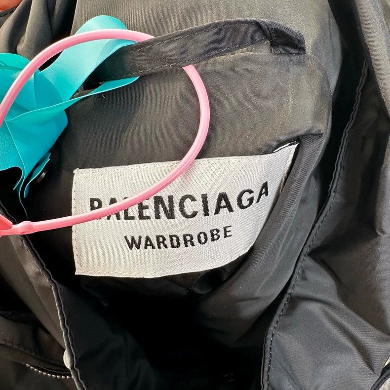 Balenciaga Balenciaga Logo Coach Jacket Raincoat Size US XS / EU 42 / 0 - 3 Thumbnail