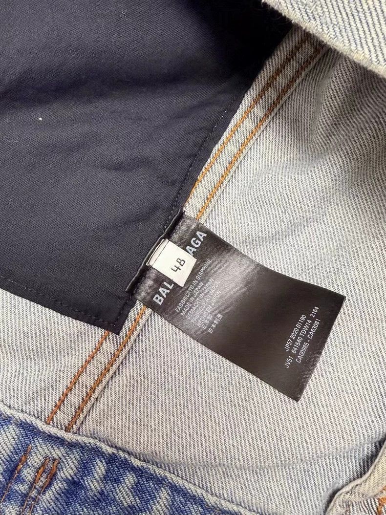 Balenciaga Balenciaga Distressed Denim Jacket Size US M / EU 48-50 / 2 - 8 Thumbnail