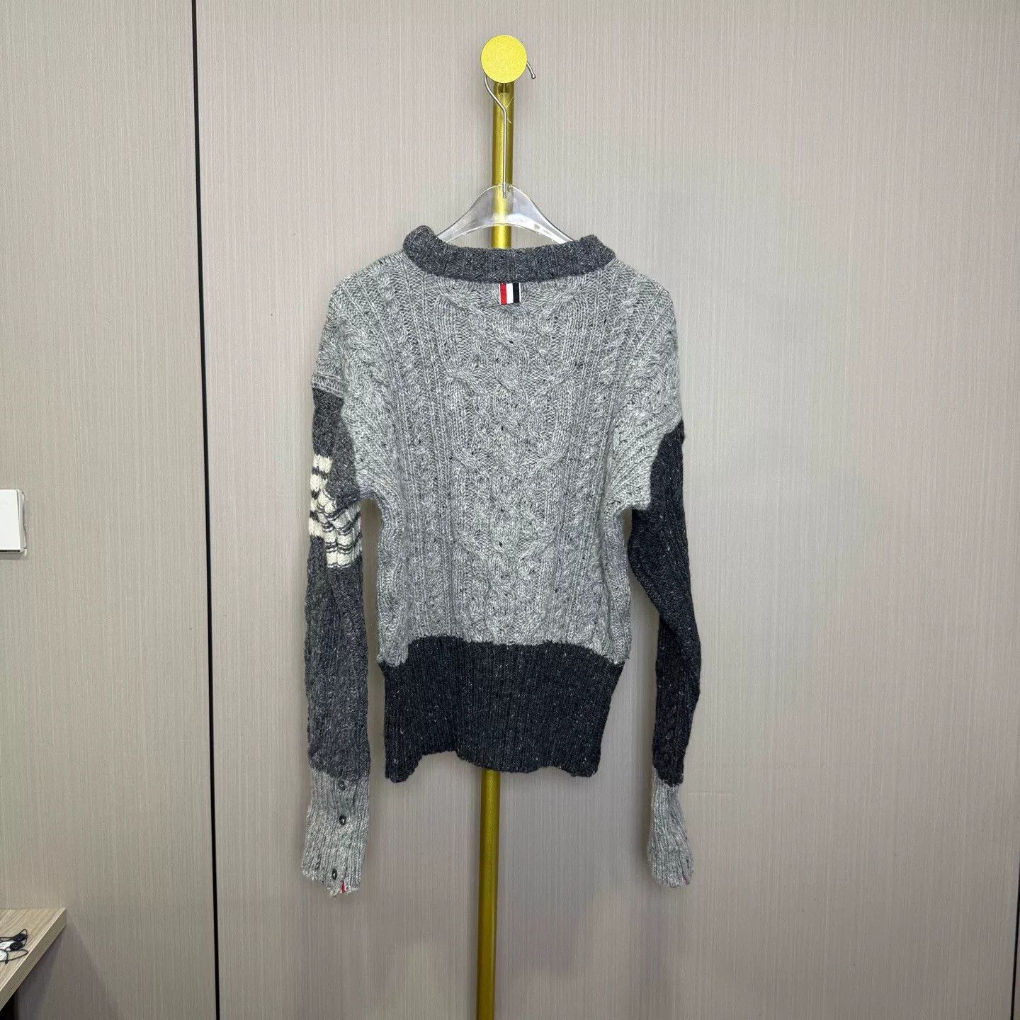 Thom Browne Thom Browne Gray Colorblock Sweater Size US S / EU 44-46 / 1 - 2 Thumbnail