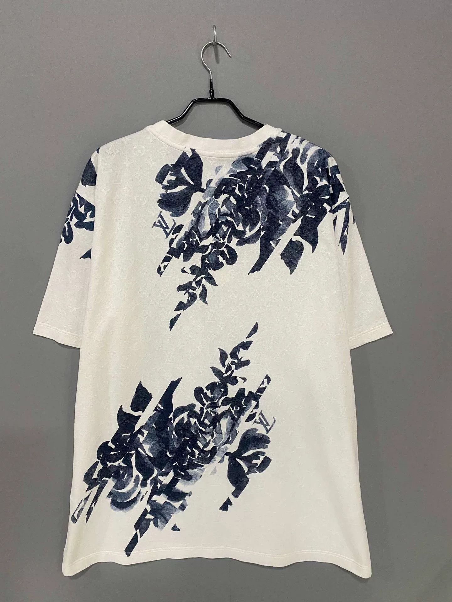 Louis Vuitton Louis Vuitton SS24 Waterweed Print Tee Size US L / EU 52-54 / 3 - 3 Thumbnail