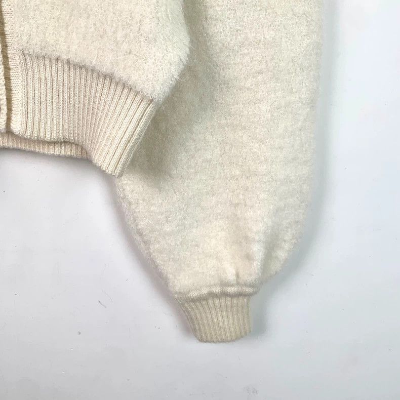 Fendi Fendi Beige Logo Embroidered Mohair Cardigan Size US M / EU 48-50 / 2 - 4 Thumbnail
