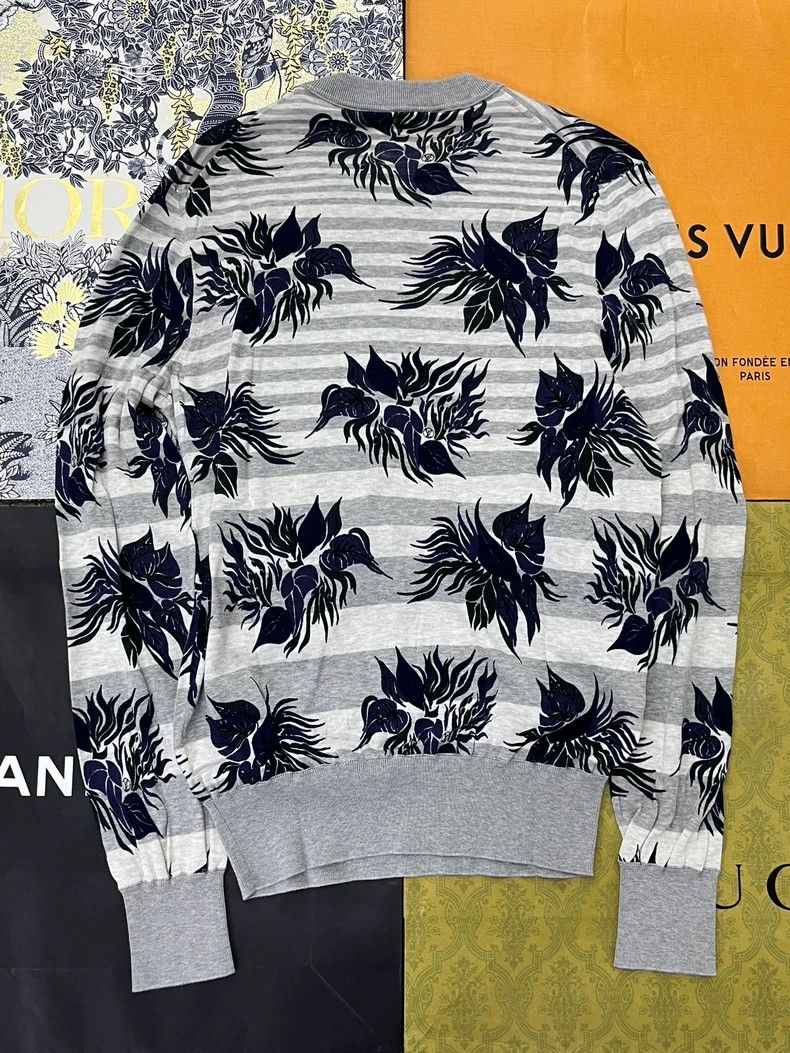 Louis Vuitton Louis Vuitton Gray Striped Knit Top Size US S / EU 44-46 / 1 - 3 Thumbnail