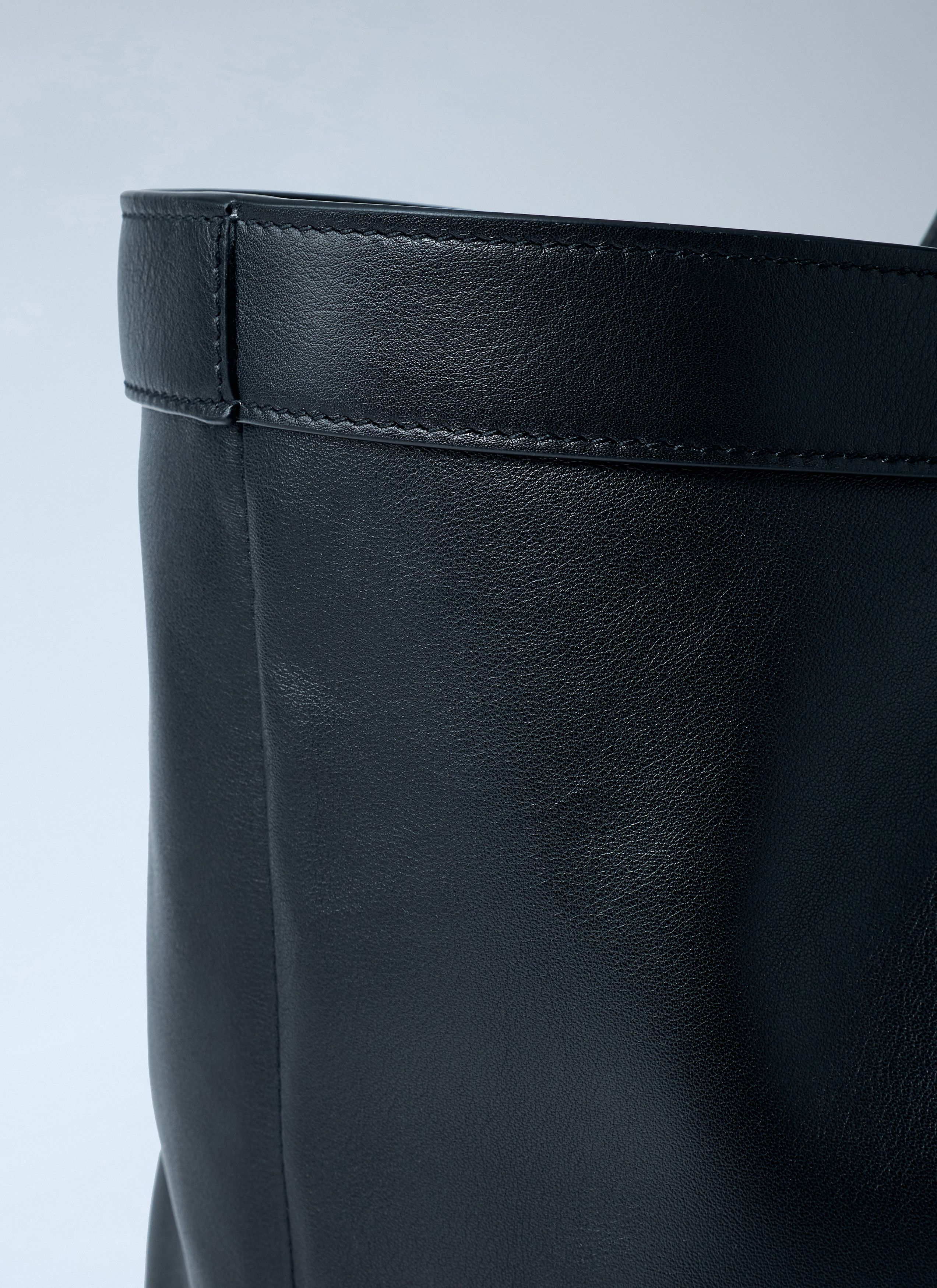 Saint Laurent Paris Large Y-Shaped Leather Tote Bag Size ONE SIZE - 4 Thumbnail