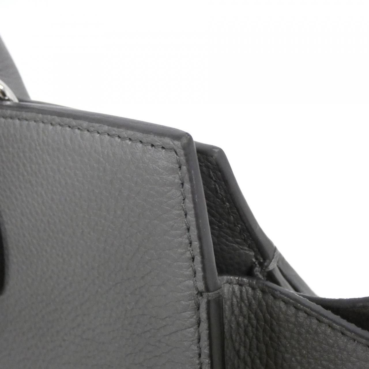Salvatore Ferragamo Salvatore Ferragamo Salvatore Ferragamo THE STUDIO Calf Bag Leather Handbag 21 4493 DUTY FREE for USA Size ONE SIZE - 7 Thumbnail
