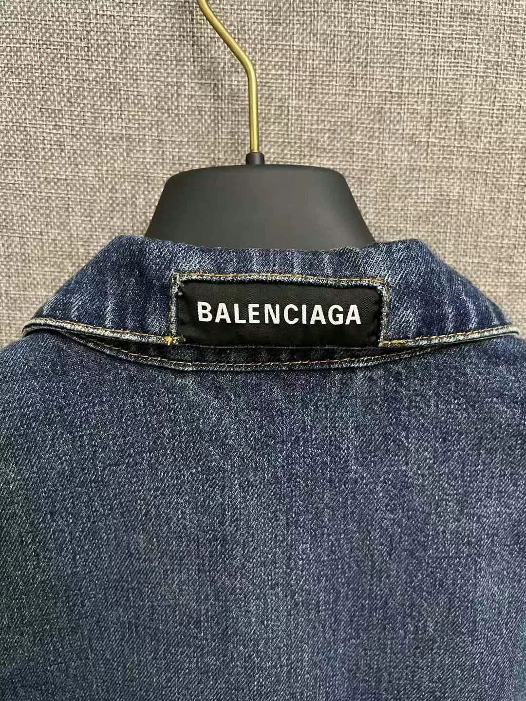 Balenciaga Balenciaga Inverted Denim Jacket Size US S / EU 44-46 / 1 - 3 Thumbnail