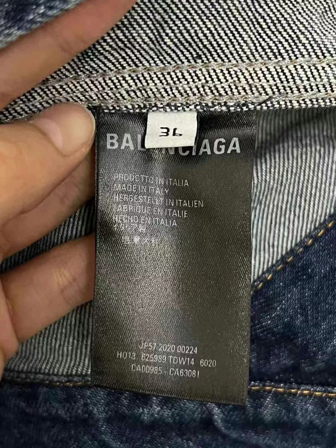 Balenciaga Balenciaga Inverted Denim Jacket Size US S / EU 44-46 / 1 - 4 Thumbnail