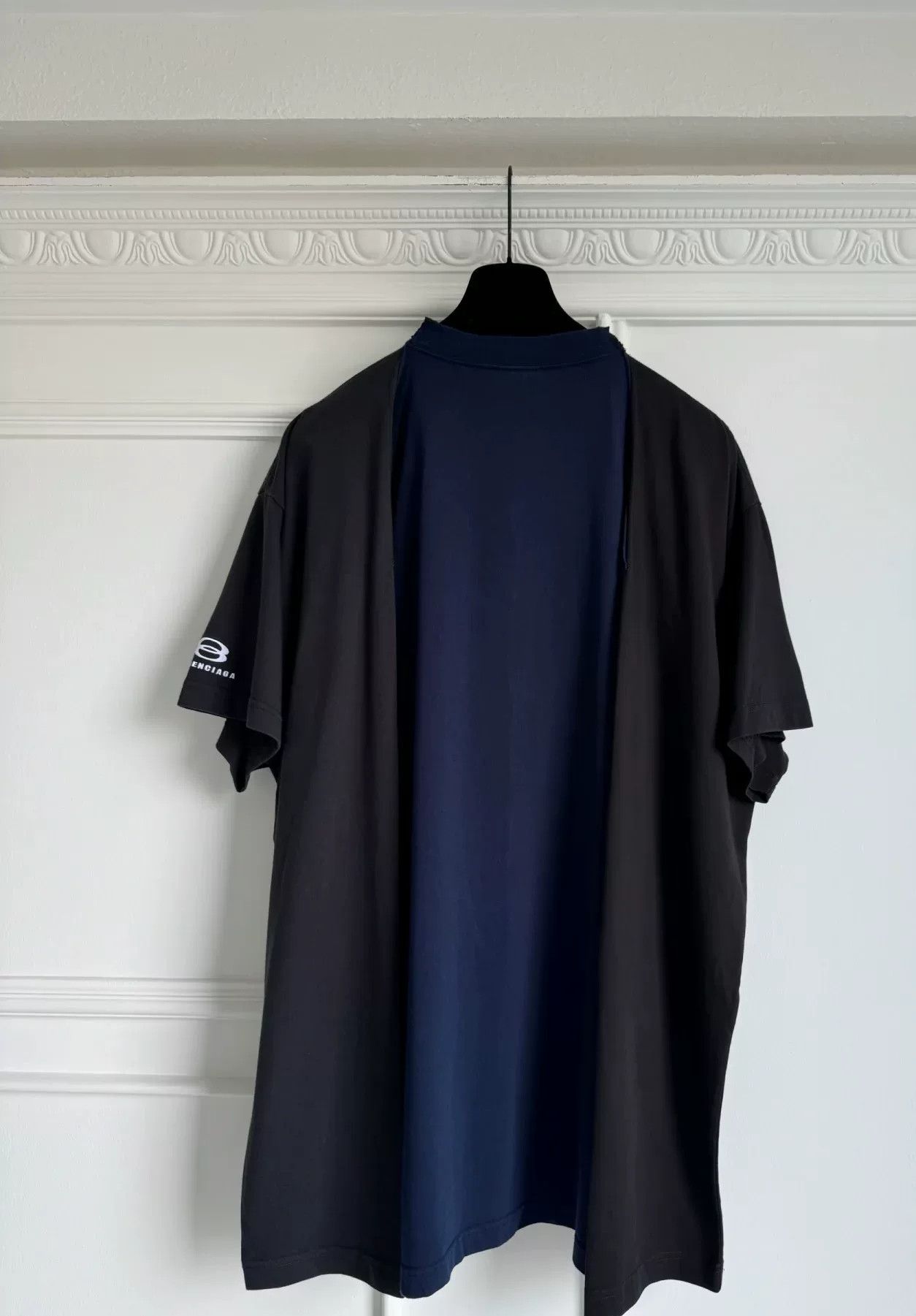 Balenciaga Balenciaga Unity Oakley 4-Sleeve T-Shirt Size US S / EU 44-46 / 1 - 2 Thumbnail