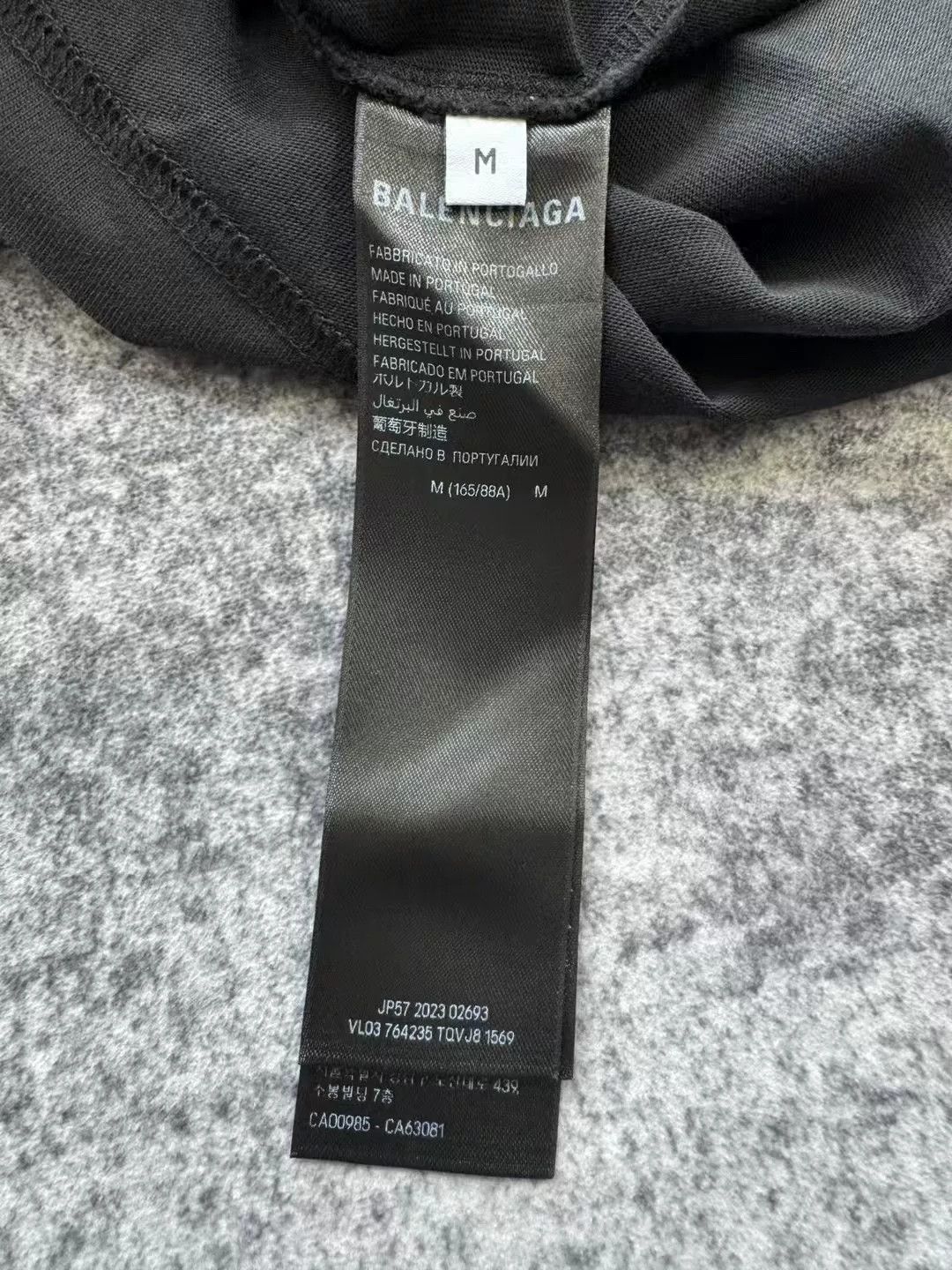 Balenciaga Balenciaga Sanskrit Logo Distressed Tee Size US M / EU 48-50 / 2 - 6 Thumbnail