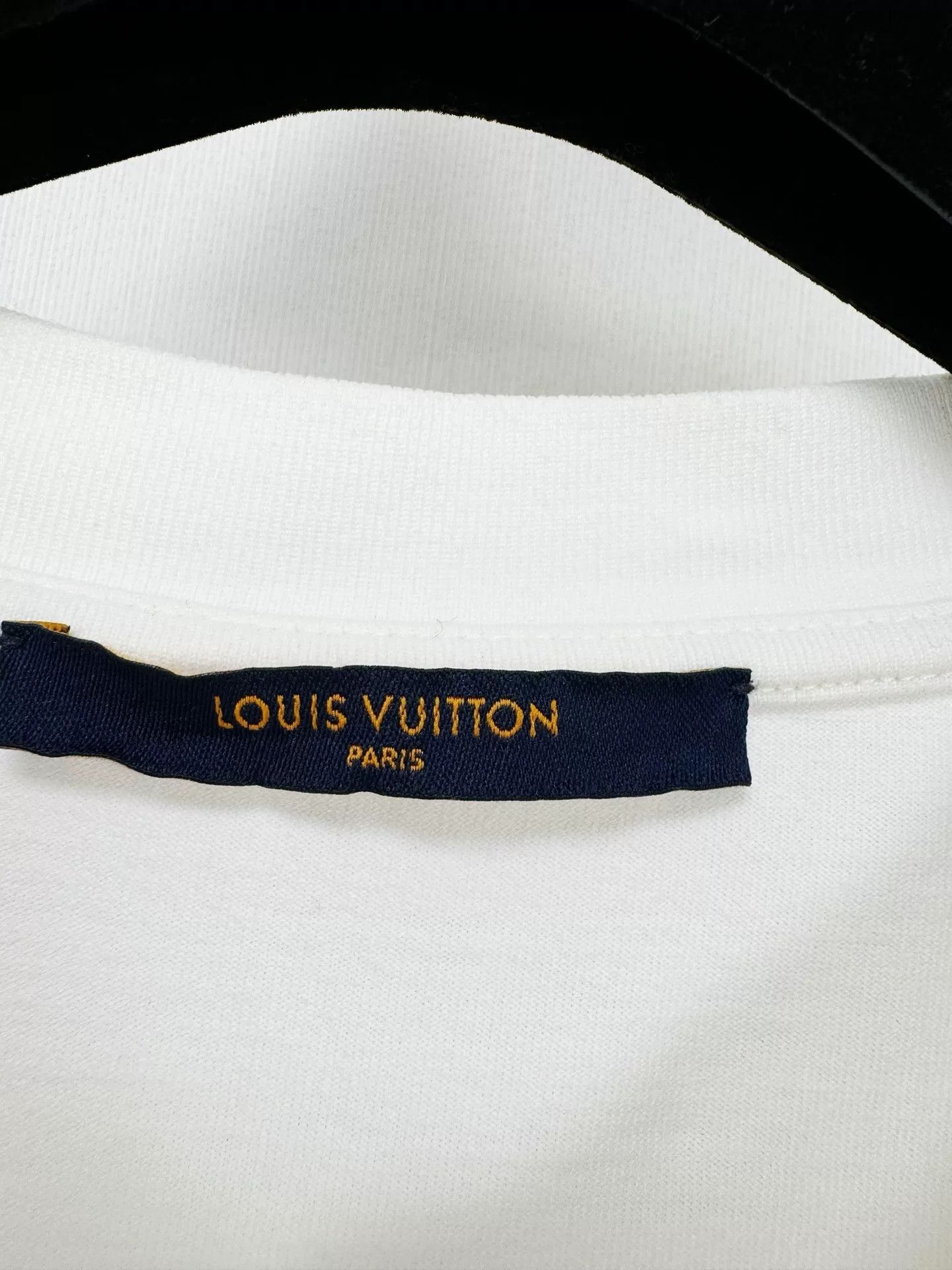 Louis Vuitton Louis Vuitton Short Sleeve T-shirt Size US M / EU 48-50 / 2 - 4 Thumbnail