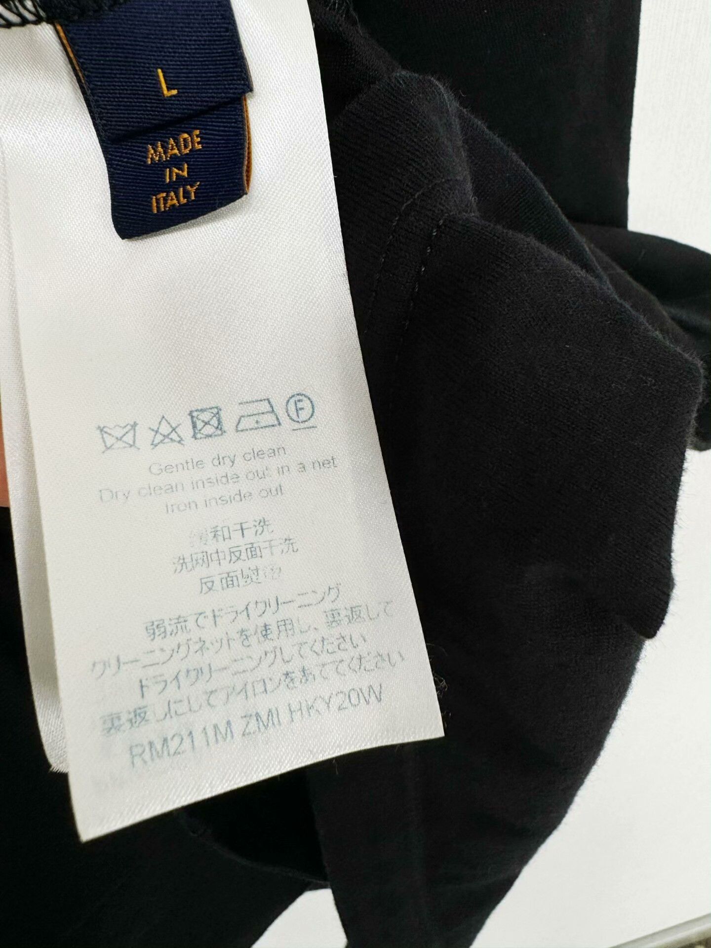 Louis Vuitton Louis Vuitton Black Short Sleeve T-shirt Size US L / EU 52-54 / 3 - 6 Thumbnail