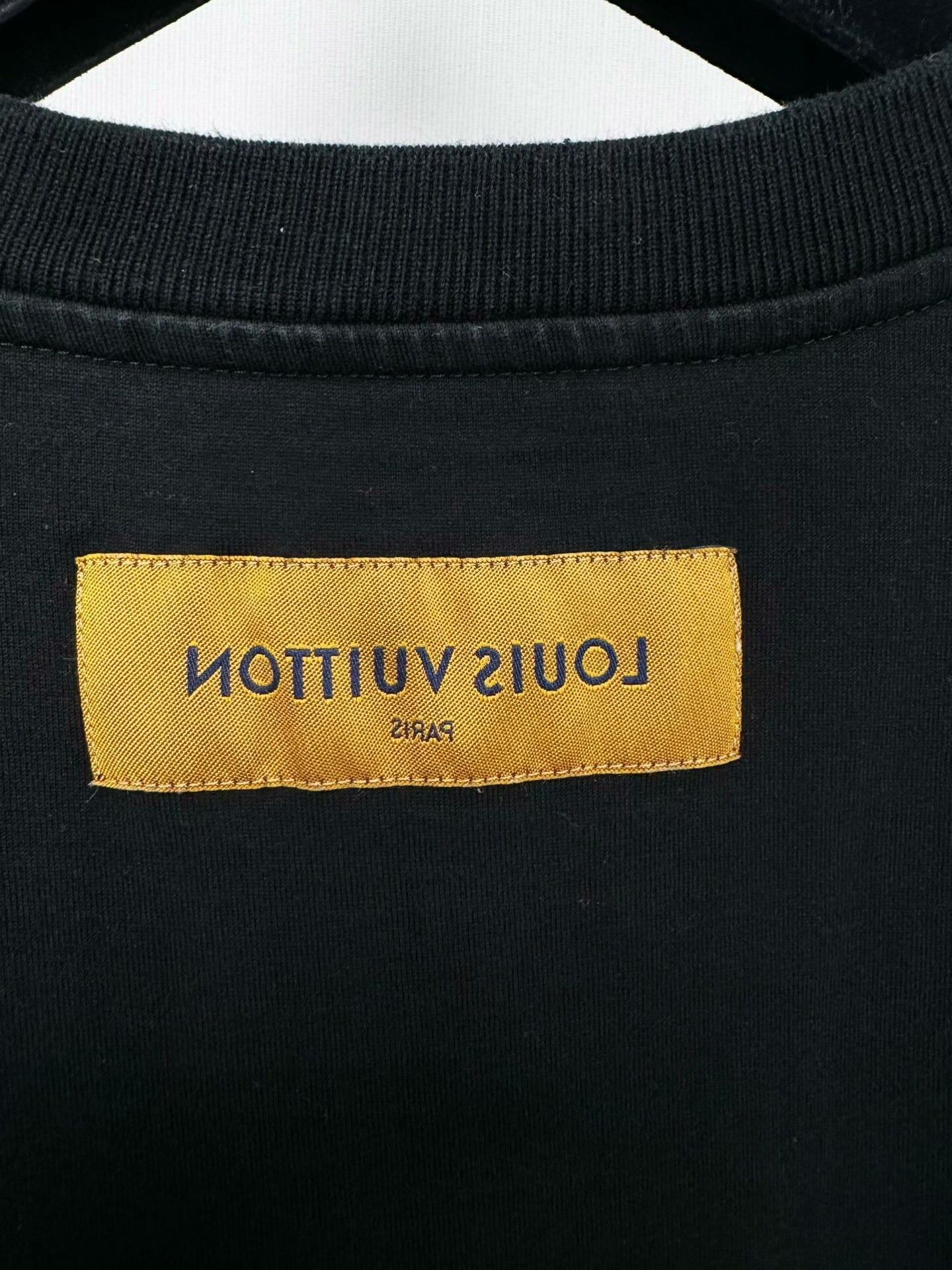 Louis Vuitton Louis Vuitton Black Short Sleeve T-shirt Size US L / EU 52-54 / 3 - 5 Thumbnail