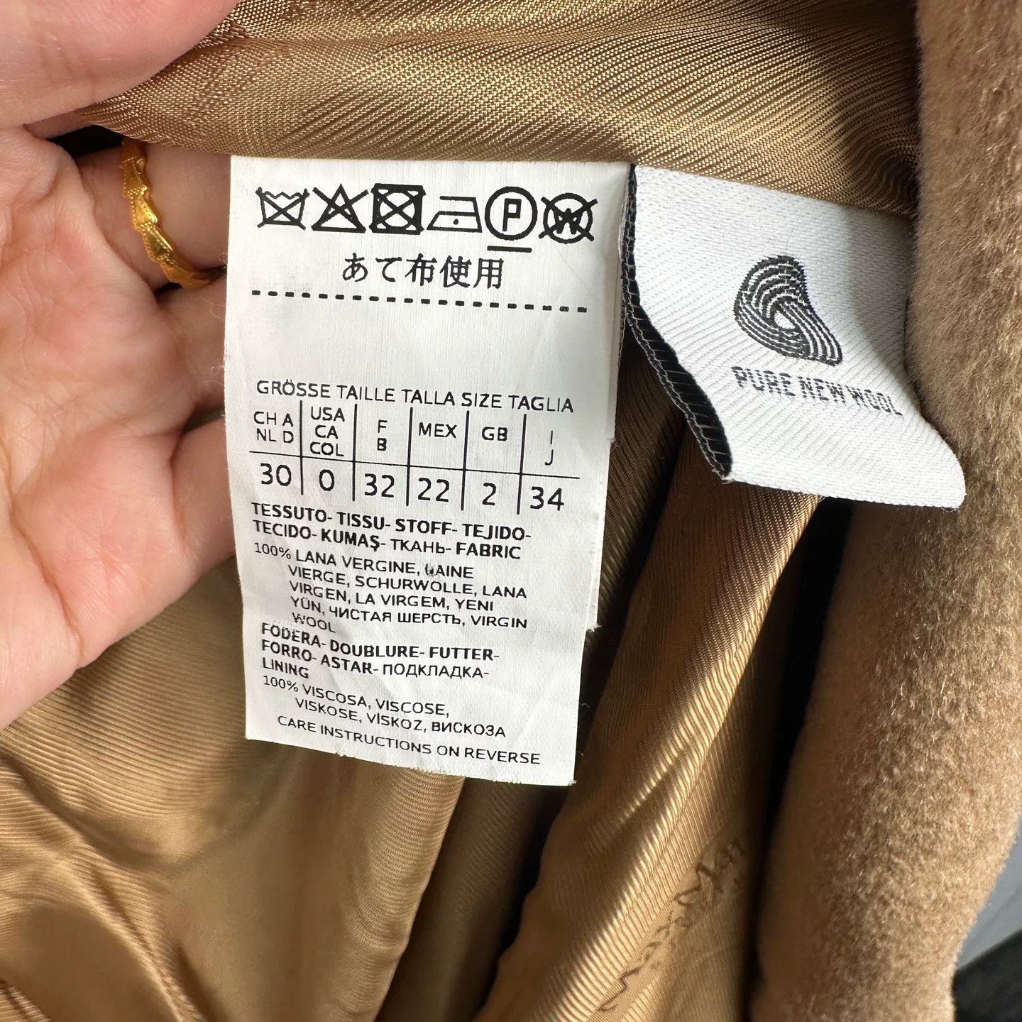 Max Mara Max Mara Camel Robe Coat Size 34 Size US XS / EU 42 / 0 - 4 Thumbnail