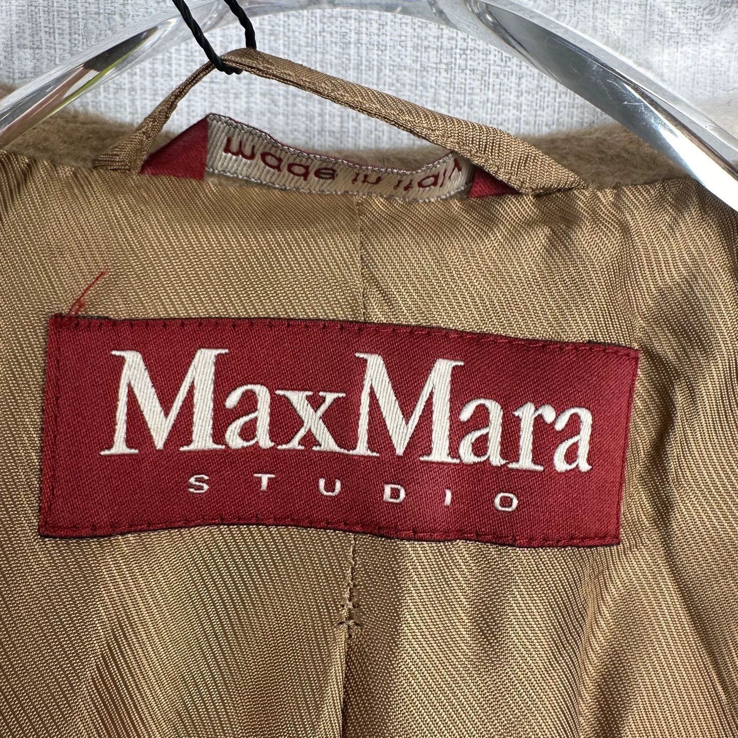 Max Mara Max Mara Camel Robe Coat Size 34 Size US XS / EU 42 / 0 - 2 Thumbnail