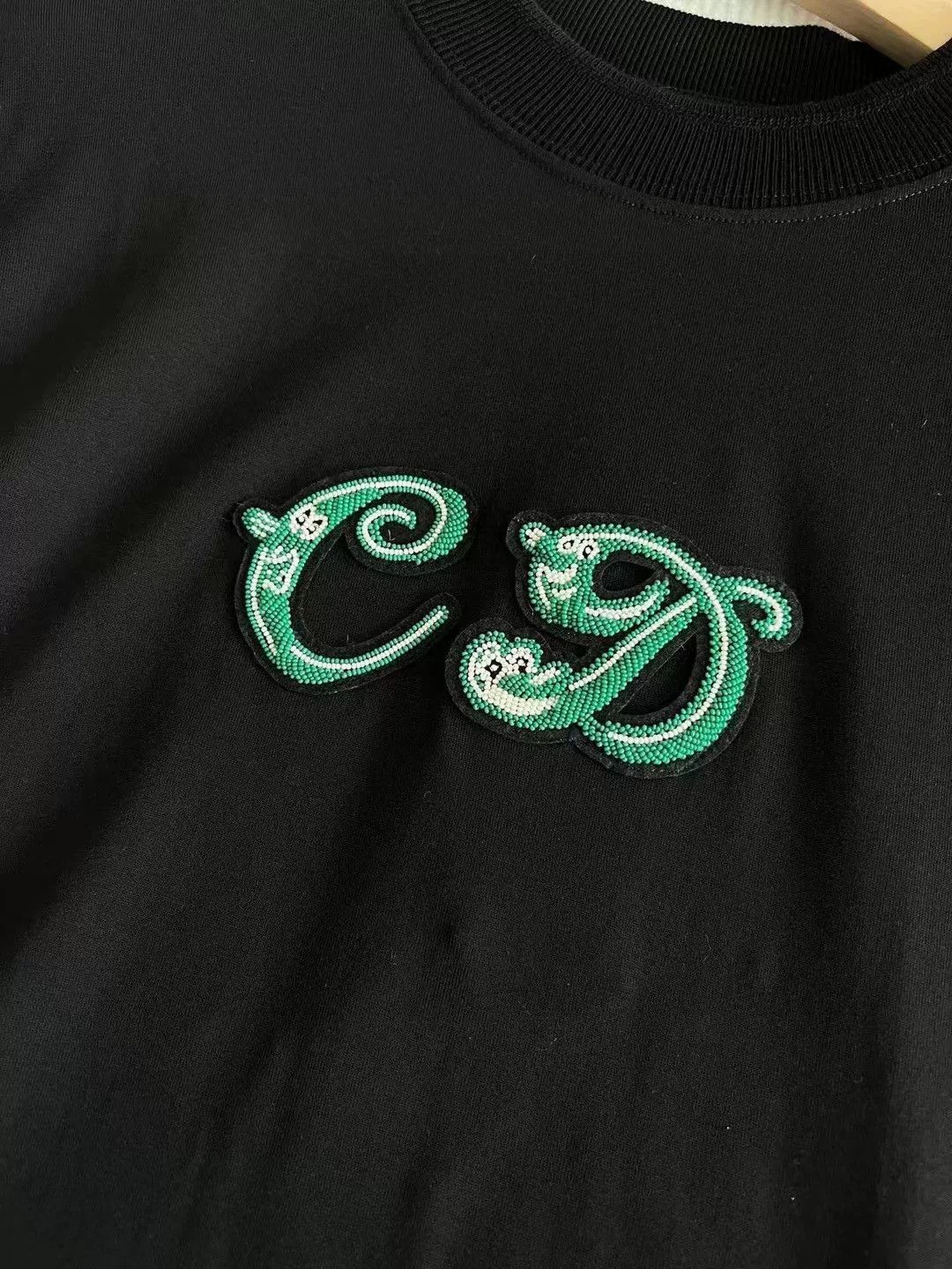 Dior dior x sacai beaded embroidered t-shirt Size US XL / EU 56 / 4 - 4 Thumbnail
