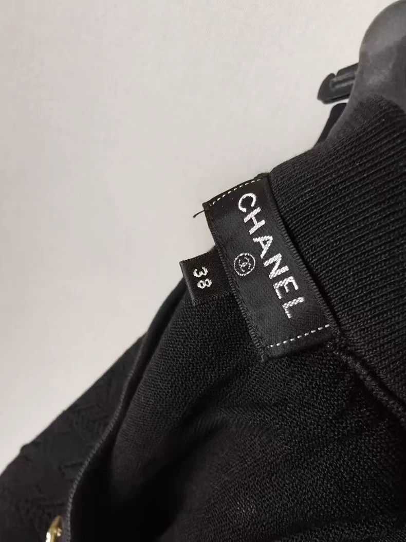 Chanel Chanel Black Knit Skirt Size 38 Size US 38 / EU 54 - 2 Thumbnail
