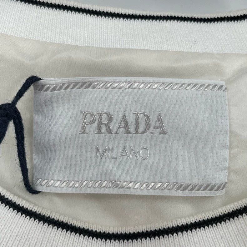 Prada Prada Stitch Pocket Triangle Logo Tee Size US M / EU 48-50 / 2 - 3 Thumbnail