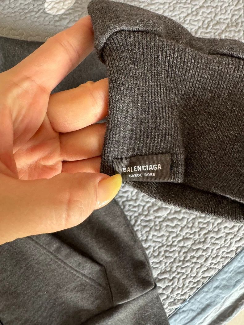 Balenciaga Balenciaga Gray Small Sweatshirt Jacket Size US M / EU 48-50 / 2 - 5 Thumbnail