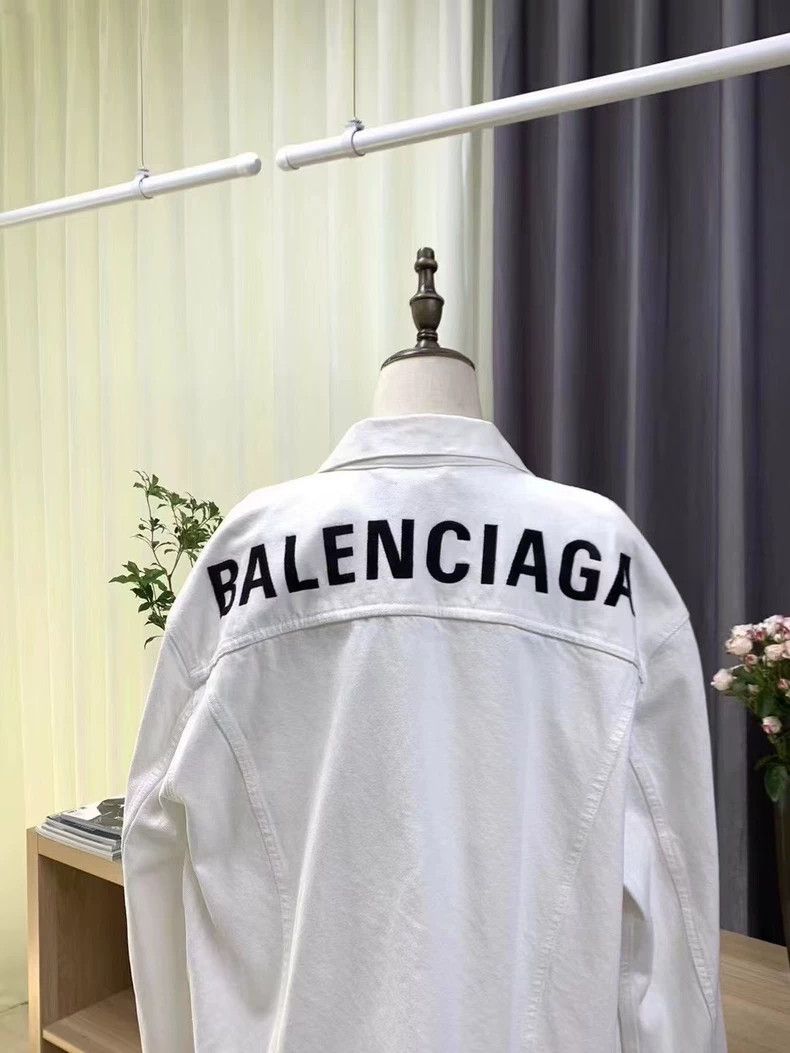 Balenciaga Balenciaga Back Logo Denim Jacket Size US XL / EU 56 / 4 - 5 Thumbnail