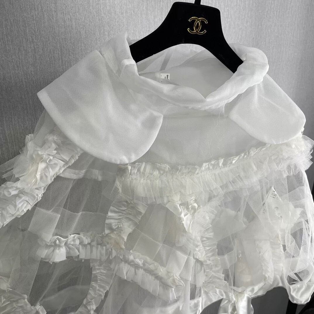 Comme des Garcons COMME des GARCONS White Lace Cape Coat Size US M / EU 48-50 / 2 - 9 Thumbnail